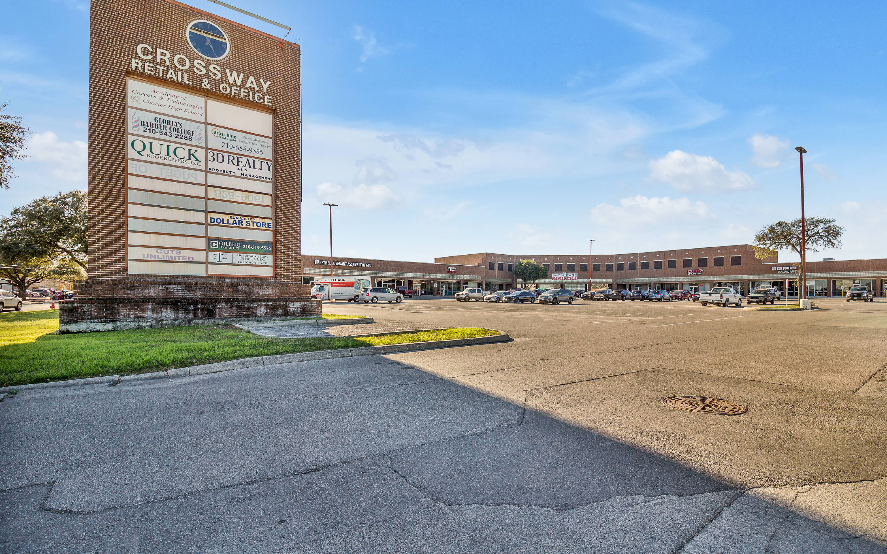 6812 Bandera Rd, San Antonio, TX 78238