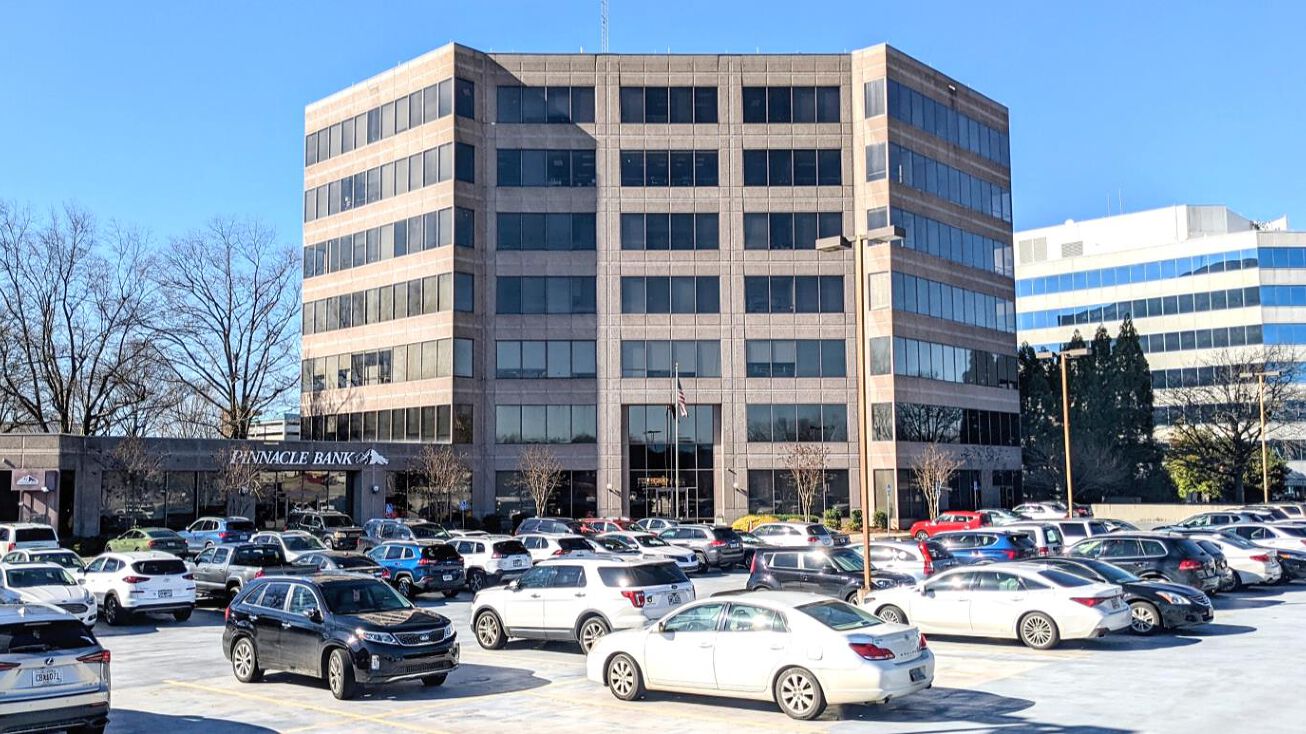 340 Jesse Jewell Pkwy, Gainesville, GA 30501 Office Space for Lease