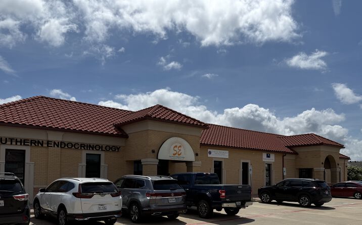 Pictures of Office property located at 7700 Lakeview Pkwy, Rowlett, TX 75088 for lease - image #1