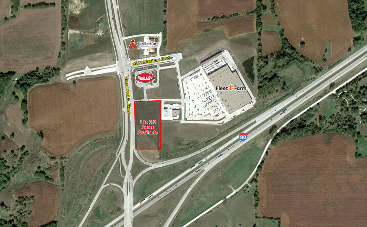 Pictures of Land property located at Grand Prairie Pkwy, Waukee, IA 50263 for lease - image #1