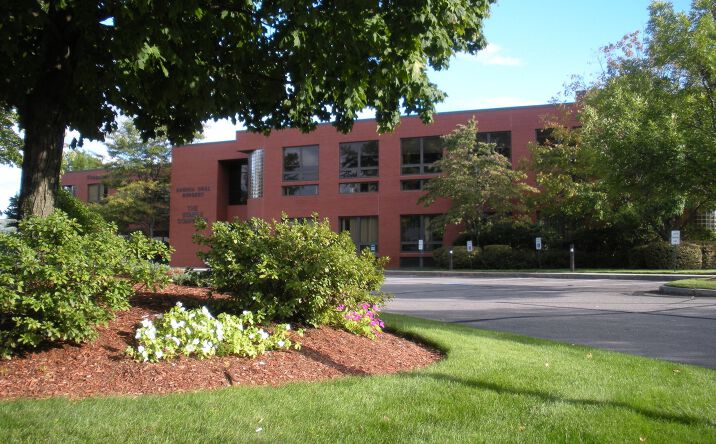 Pictures of Office property located at 20 Cotton Rd, Nashua, NH 03063 for lease - image #1