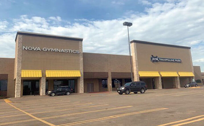 Pictures of Retail property located at SEC Hwy 67 & Belt Line, Cedar Hill, TX 75104 for lease - image #1