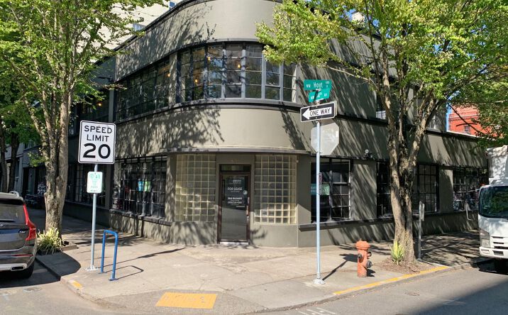 Pictures of Retail, Office property located at 1321 NW Hoyt St, Portland, OR 97209 for lease - image #1
