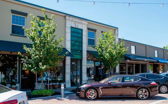 Pictures of Retail, Office property located at 137 Park Ln, Kirkland, WA 98033 for lease - image #1