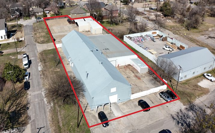 Pictures of Industrial property located at 501 E Lamar St, McKinney, TX 75069 for lease - image #1