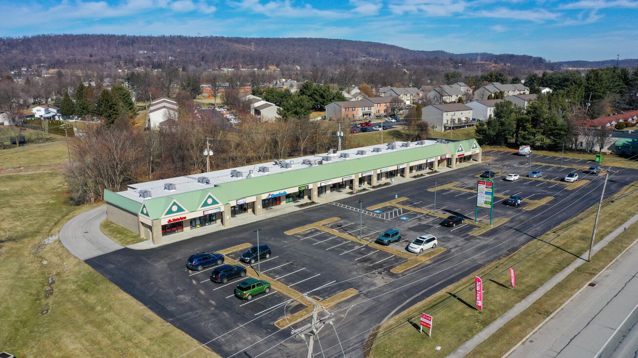 3927 E Market St, York, PA 17402 Retail Space for Lease East Market