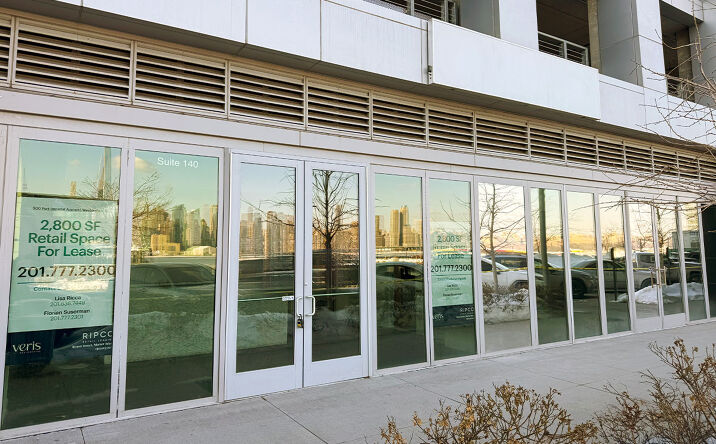 Pictures of Retail property located at 500 Ave at Port Imperial, Weehawken Township, NJ 07086 for lease - image #1