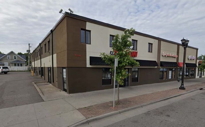 Pictures of Retail, Office property located at 704 University Ave, Saint Paul, MN 55104 for lease - image #1
