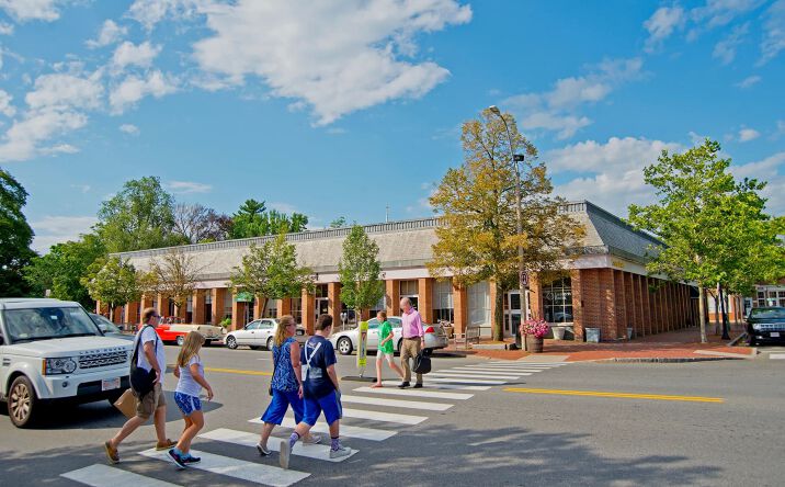 Pictures of Retail property located at 1833-1853 Massachusetts Ave, Lexington, MA 02420 for lease - image #1
