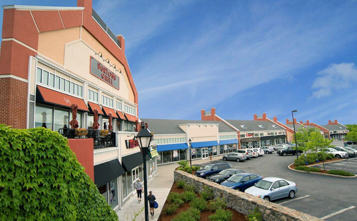 Pictures of Retail property located at 175 Turnpike St, North Andover, MA 01845 for lease - image #1