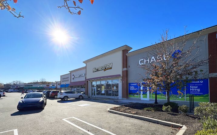 Pictures of Retail property located at 1030 Main St, Waltham, MA 02451 for lease - image #1