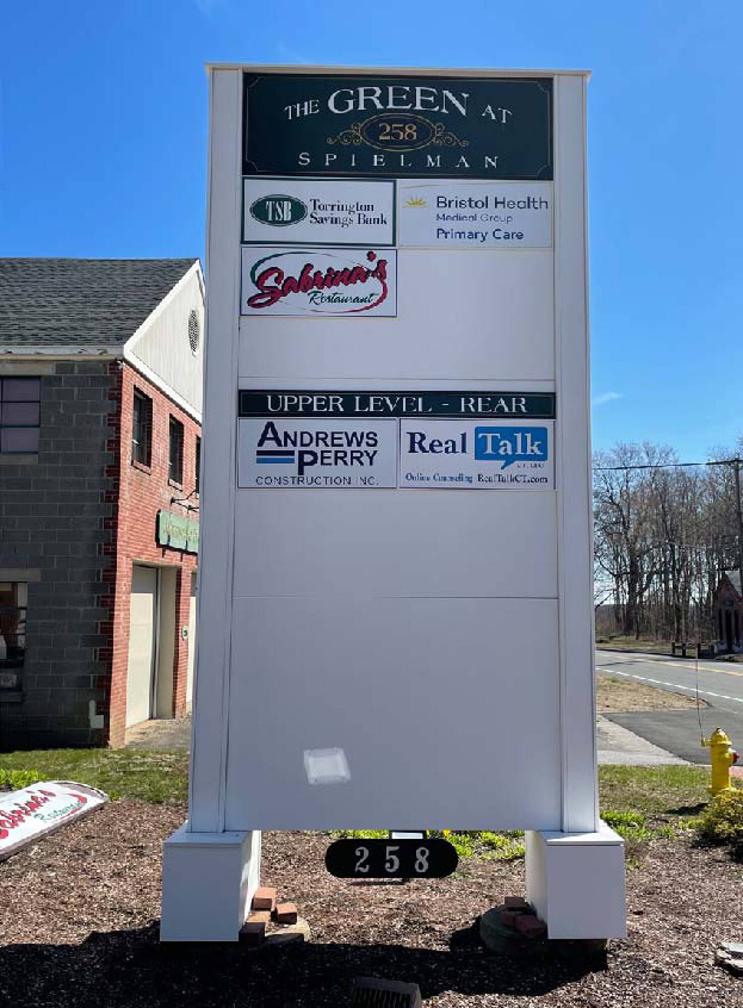 258 Spielman Hwy, Burlington, CT 06013 Retail Space for Lease 258