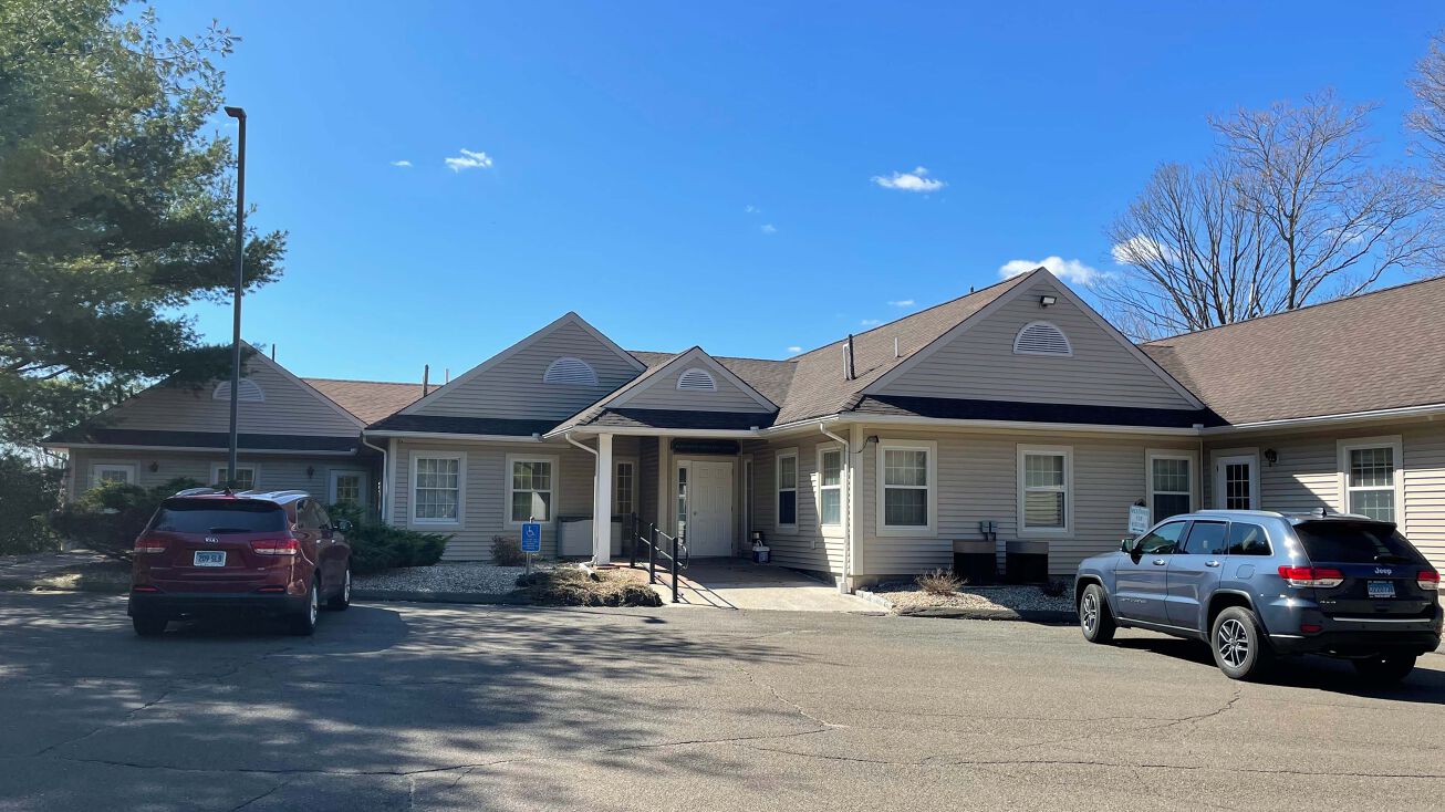 258 Spielman Hwy, Burlington, CT 06013 Retail Space for Lease 258