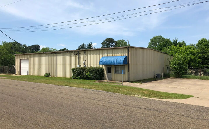 Pictures of Industrial property located at 125 S Virginia Ave, Tyler, TX 75702 for lease - image #1