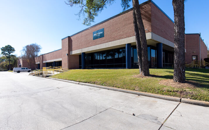 Pictures of Industrial property located at 15621, 15631 & 15701 Blue Ash Dr, Houston, TX 77090 for lease - image #1
