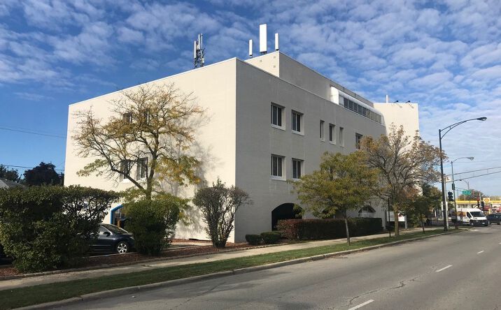 Pictures of Office property located at 6374 N Lincoln Ave, Chicago, IL 60659 for lease - image #1