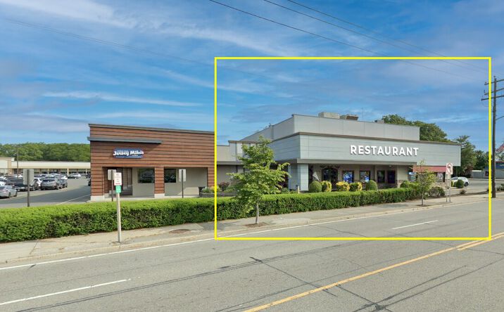 Pictures of Retail property located at 2305 Jericho Tpke, Garden City Park, NY 11040 for lease - image #1