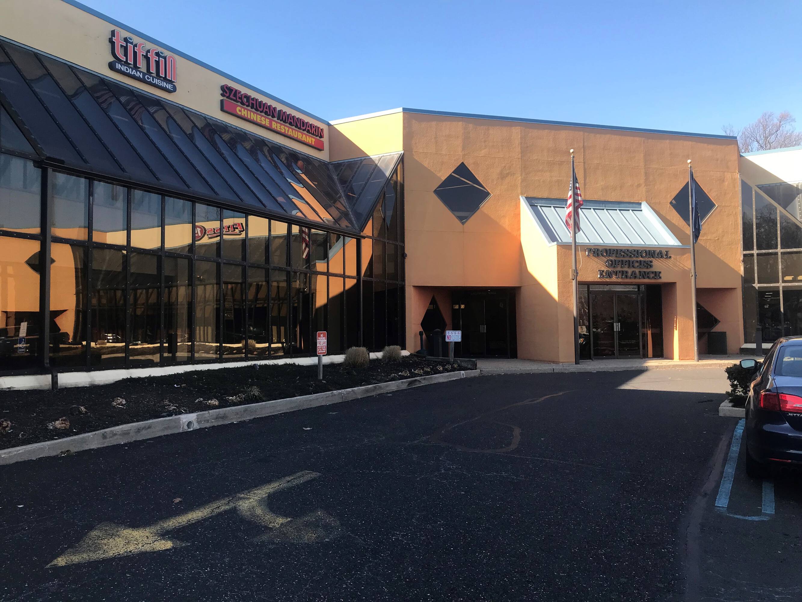 8080 OLD YORK RD Elkins Park PA 19027-1403 APN: 310030061004 | Crexi.com