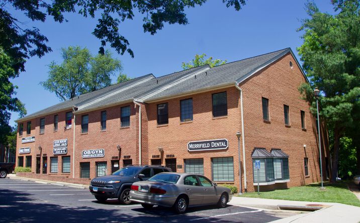 Pictures of Office property located at 8622 Lee Hwy, Fairfax, VA 22180 for lease - image #1