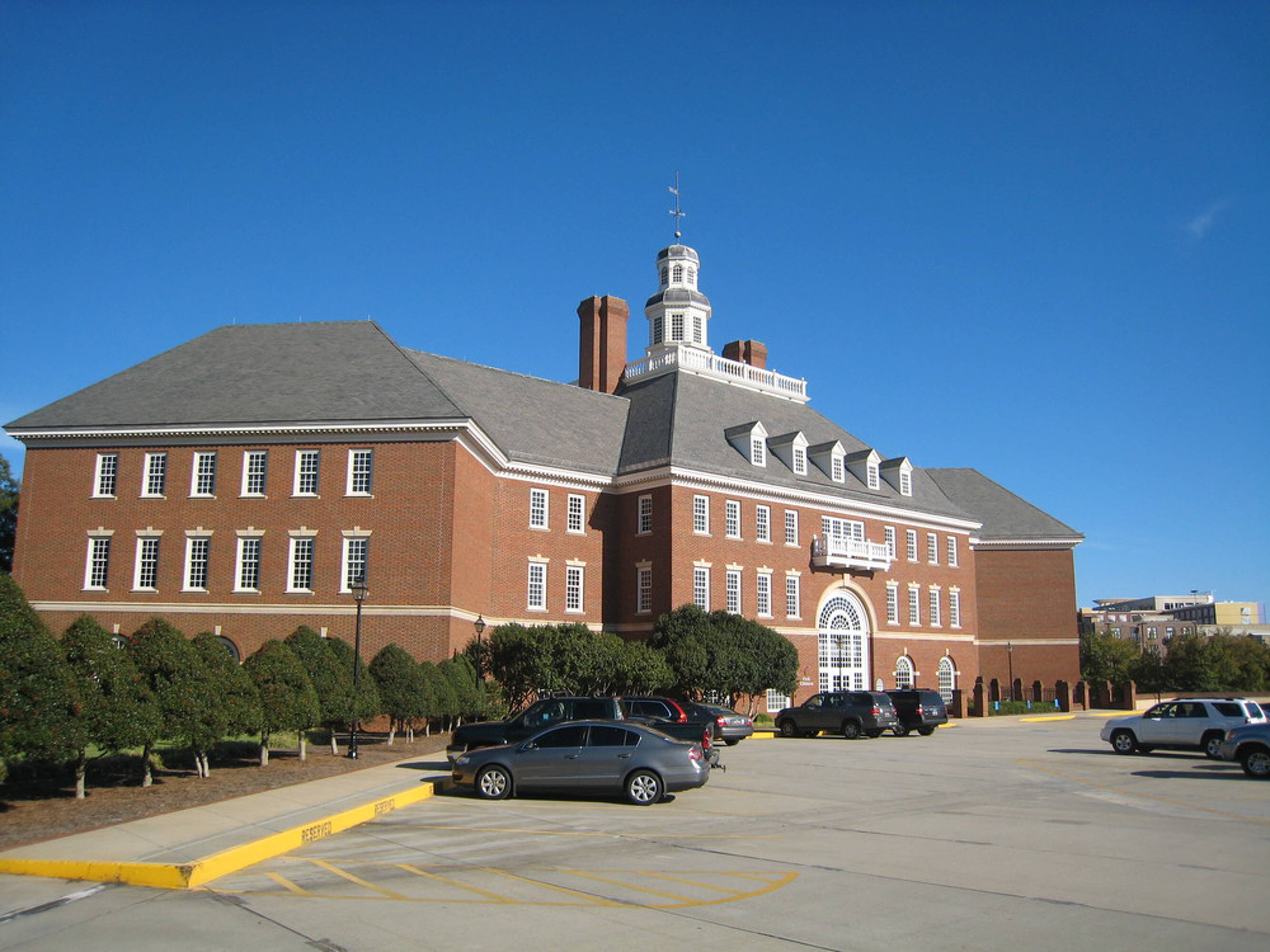 325 W McBee Ave, Greenville, SC 29601