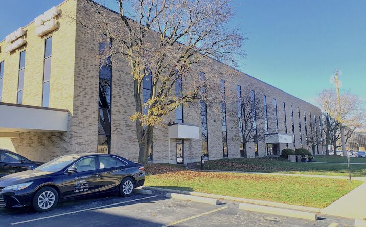 Pictures of Office property located at 9245 N Meridian St, Indianapolis, IN 46260 for lease - image #1
