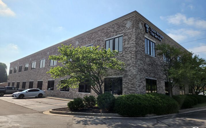 Pictures of Office property located at 9201 N Meridian St, Indianapolis, IN 46260 for lease - image #1