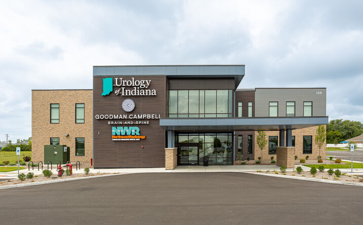 Pictures of Office property located at 120 Avon Marketplace, Avon, IN 46123 for lease - image #1