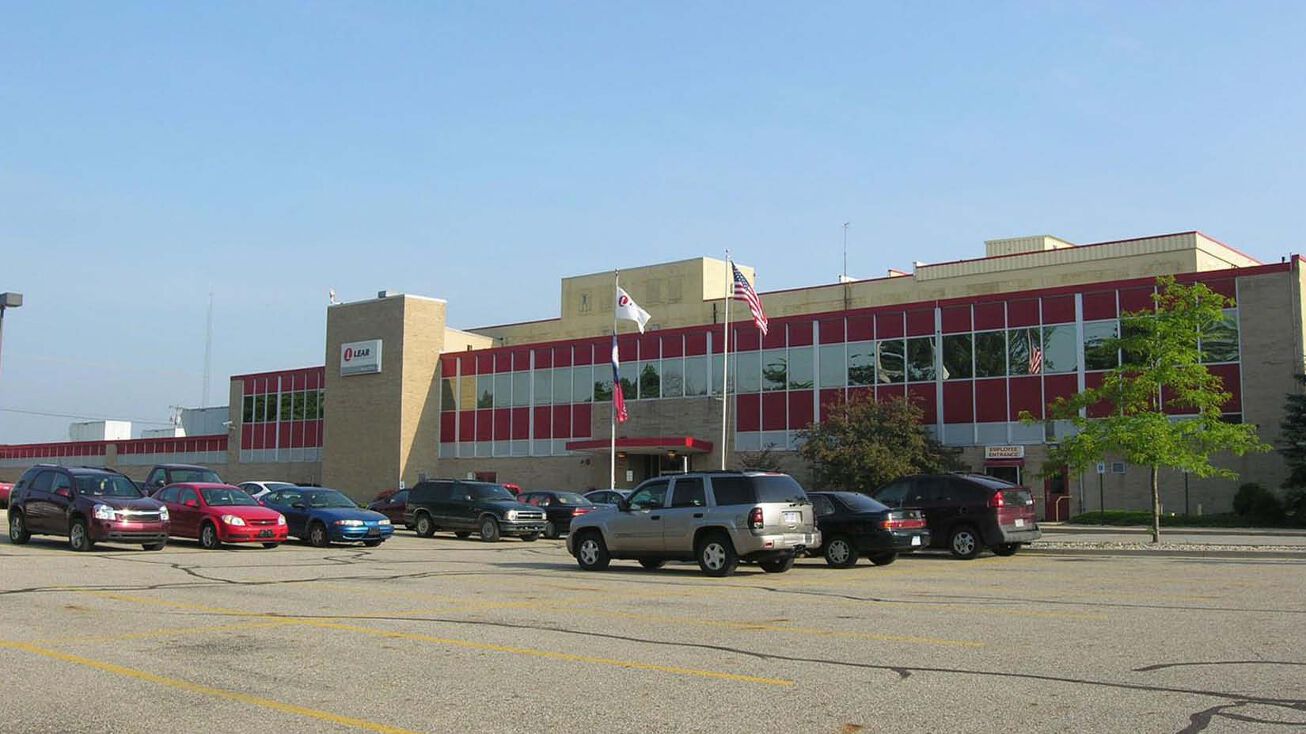 454 North St, Mason, MI 48854 Office Space for Lease Nuco Industrial Building