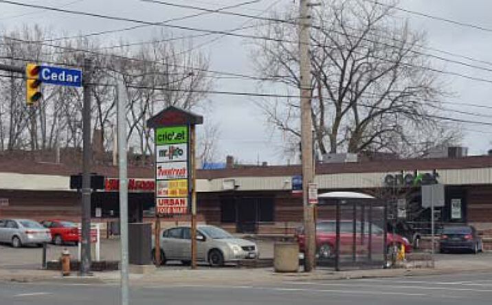 Pictures of Retail property located at 7901 Cedar Ave, Cleveland, OH 44103 for lease - image #1