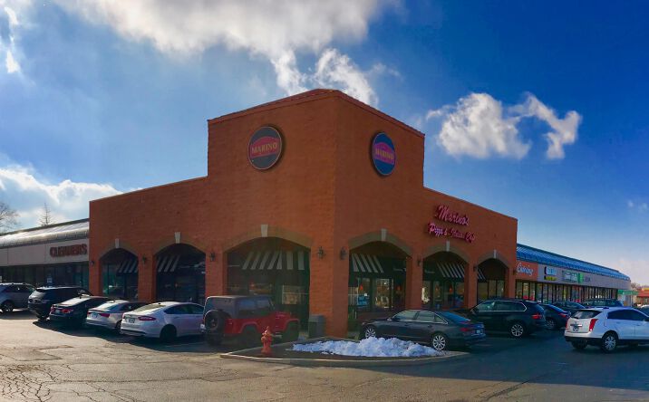 Pictures of Retail property located at 120-58 E Irving Park Rd, Wood Dale, IL 60191 for lease - image #1
