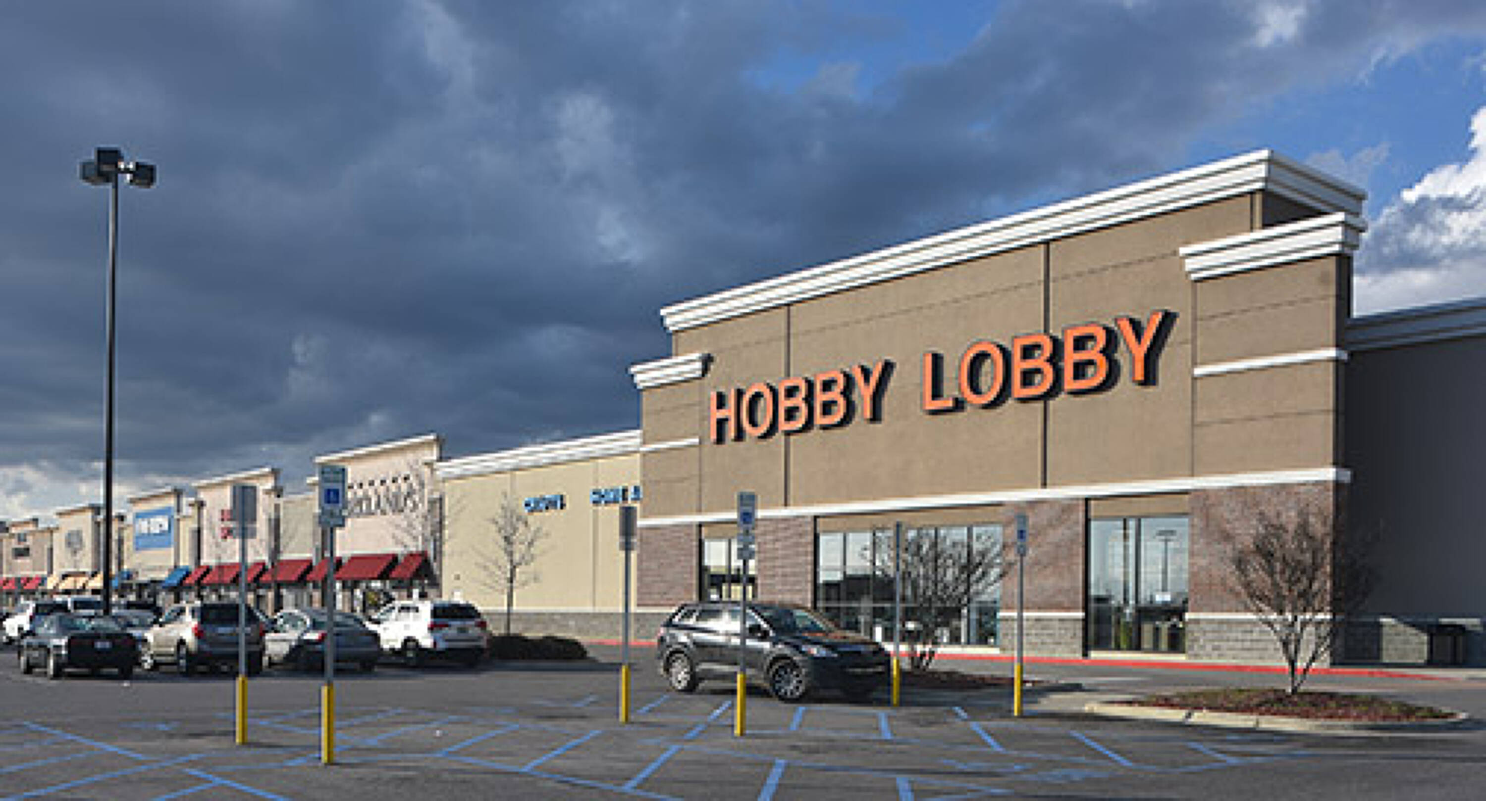 River Trace Shopping Center, Gadsden, AL 35903