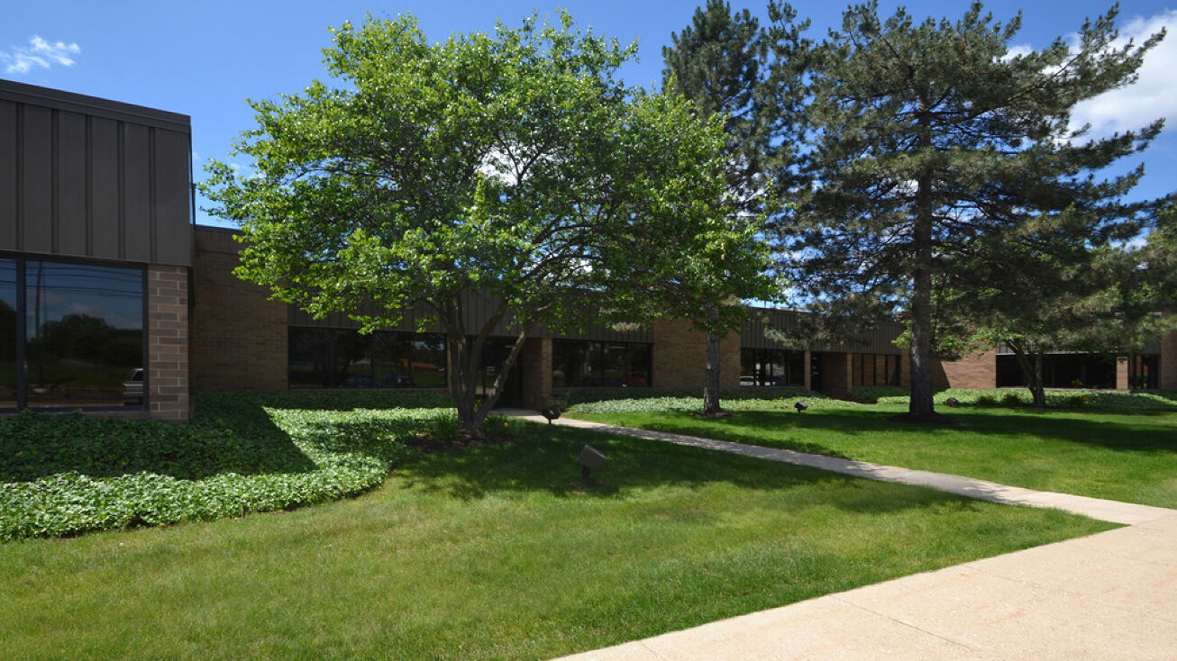 38019 38035 Schoolcraft Service Rd, Livonia, MI 48150 Office Space for Lease Schoolcraft
