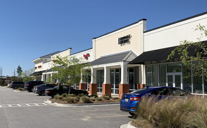 Pictures of Retail property located at 265 Sea Island Parkway, Lady's Island, SC 29907 for lease - image #1