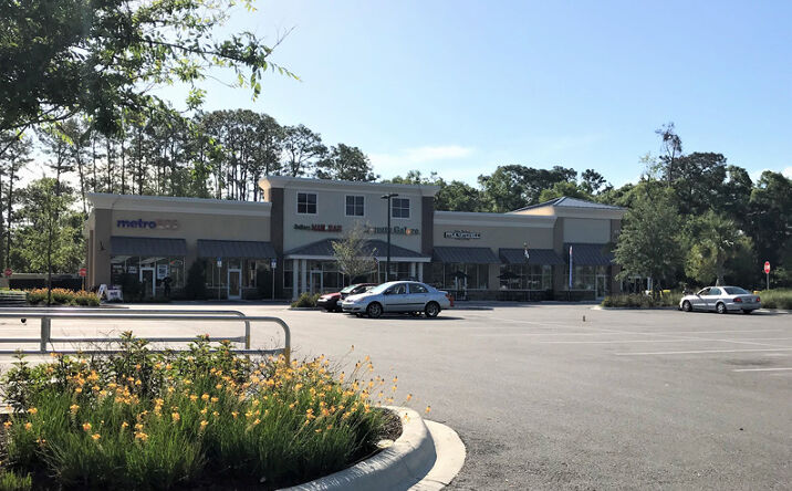 Pictures of Retail property located at 185 N. Charles Richard Beall Blvd, DeBary, FL 32713 for lease - image #1