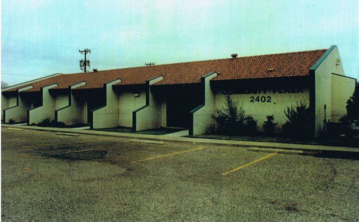 Pictures of Office property located at 2402 52nd St, Lubbock, TX 79412 for lease - image #1
