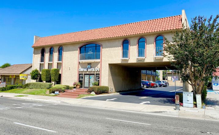 Pictures of Office property located at 14151 Newport Ave, Tustin, CA 92780 for lease - image #1