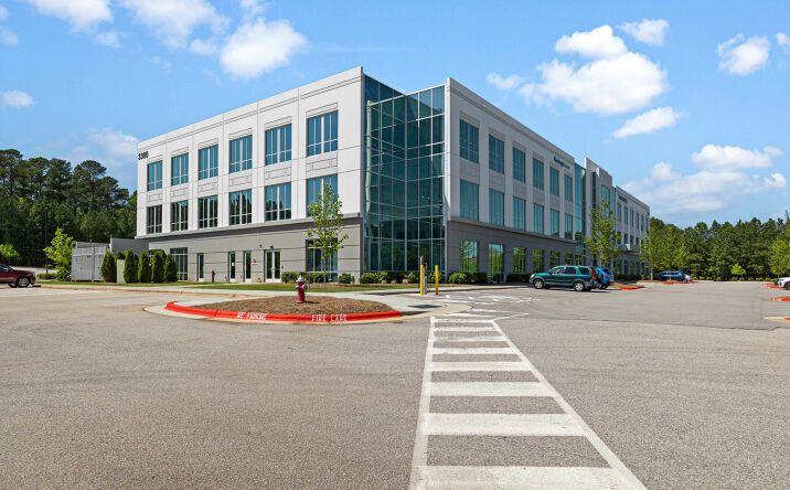 Pictures of Office property located at 3300 Paramount Pkwy, Morrisville, NC 27560 for lease - image #1
