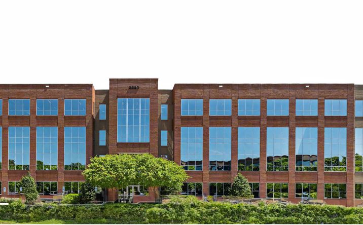 Pictures of Office property located at 3800 Paramount Pkwy, Morrisville, NC 27560 for lease - image #1