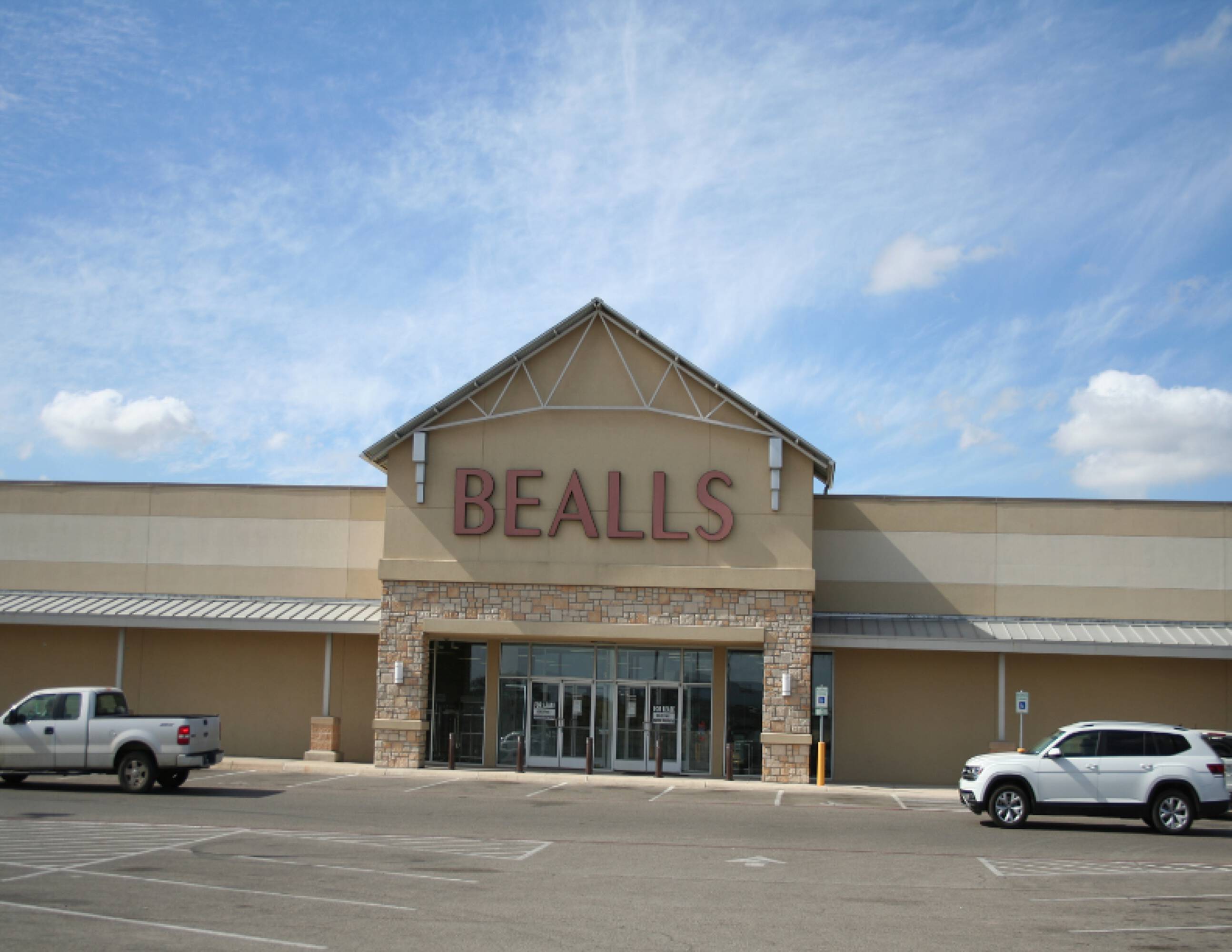19337 McDonald St, Lytle, TX 78052 Retail Space for Lease HEB Lytle