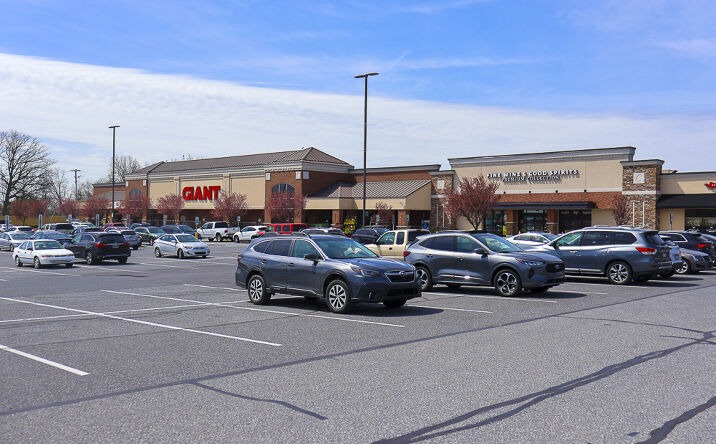 Pictures of Retail property located at 570 Centerville Rd, Lancaster, PA 17601 for lease - image #1