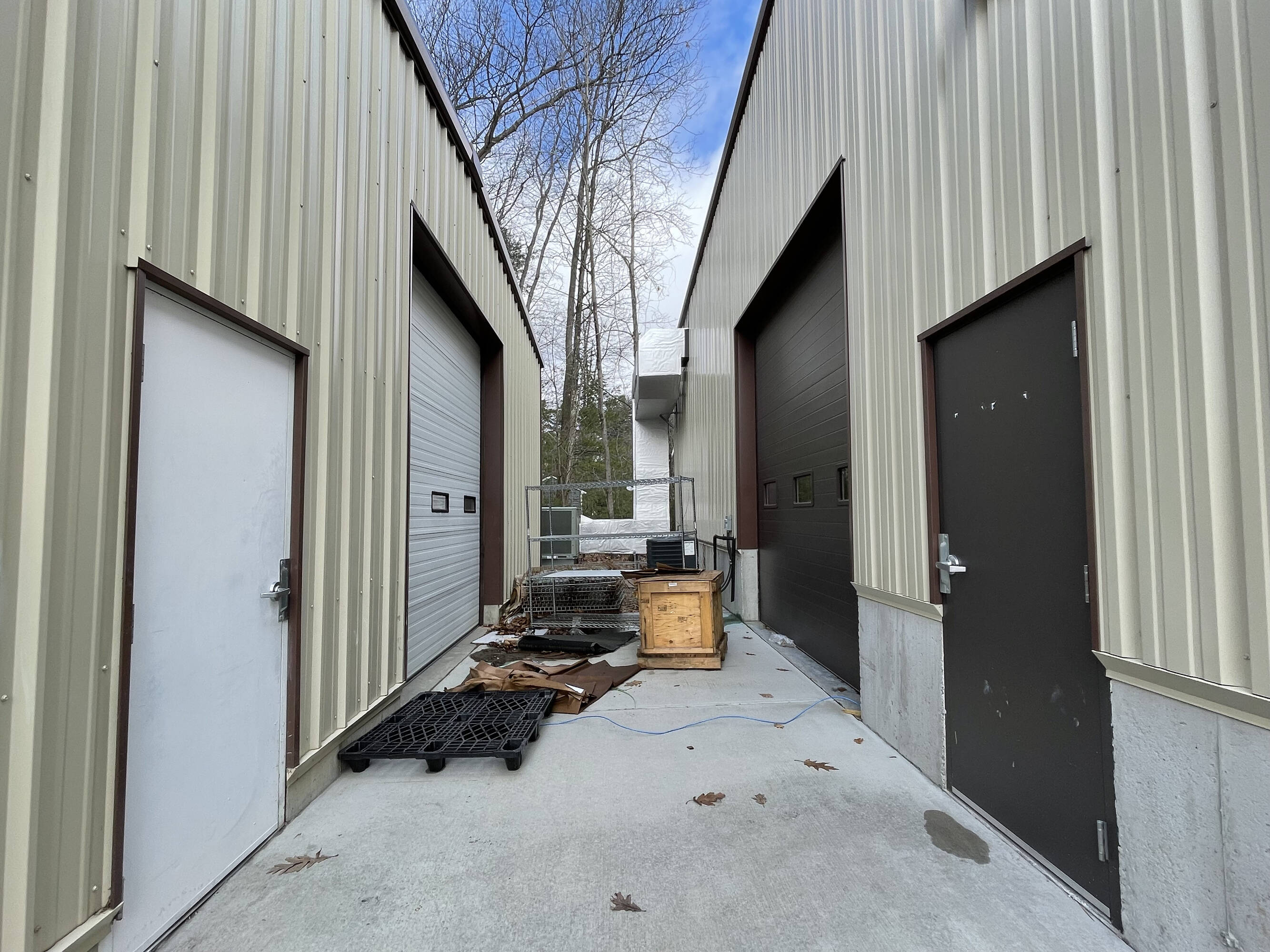 807 Sterling Rd, Lancaster, MA 01523