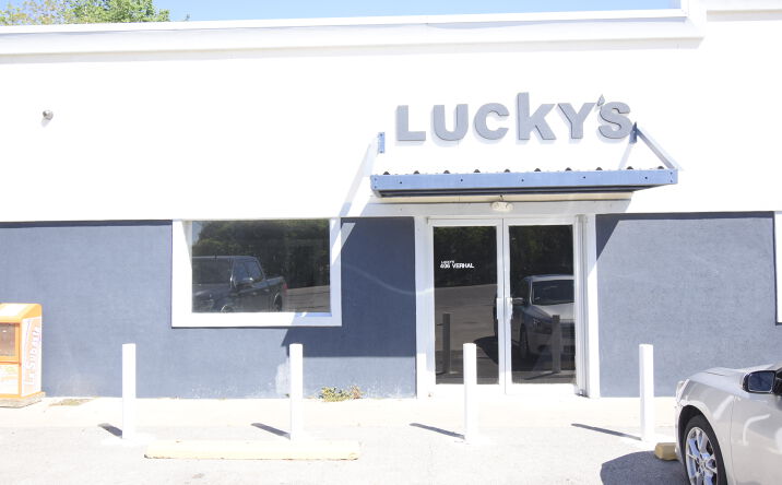 Pictures of Retail, Special Purpose property located at 406 Verhalen Rd, Alvin, TX 77511 for lease - image #1