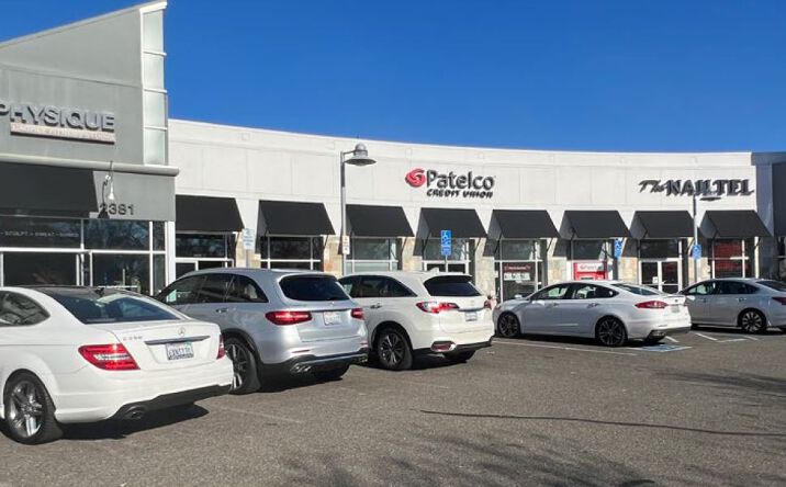 Pictures of Retail property located at 2381 Fair Oaks Blvd, Sacramento, CA 95825 for lease - image #1