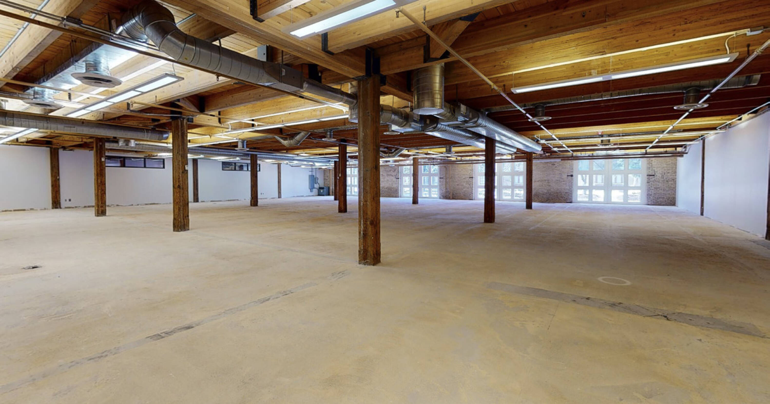 1021 Bandana Blvd E, Saint Paul, MN 55108