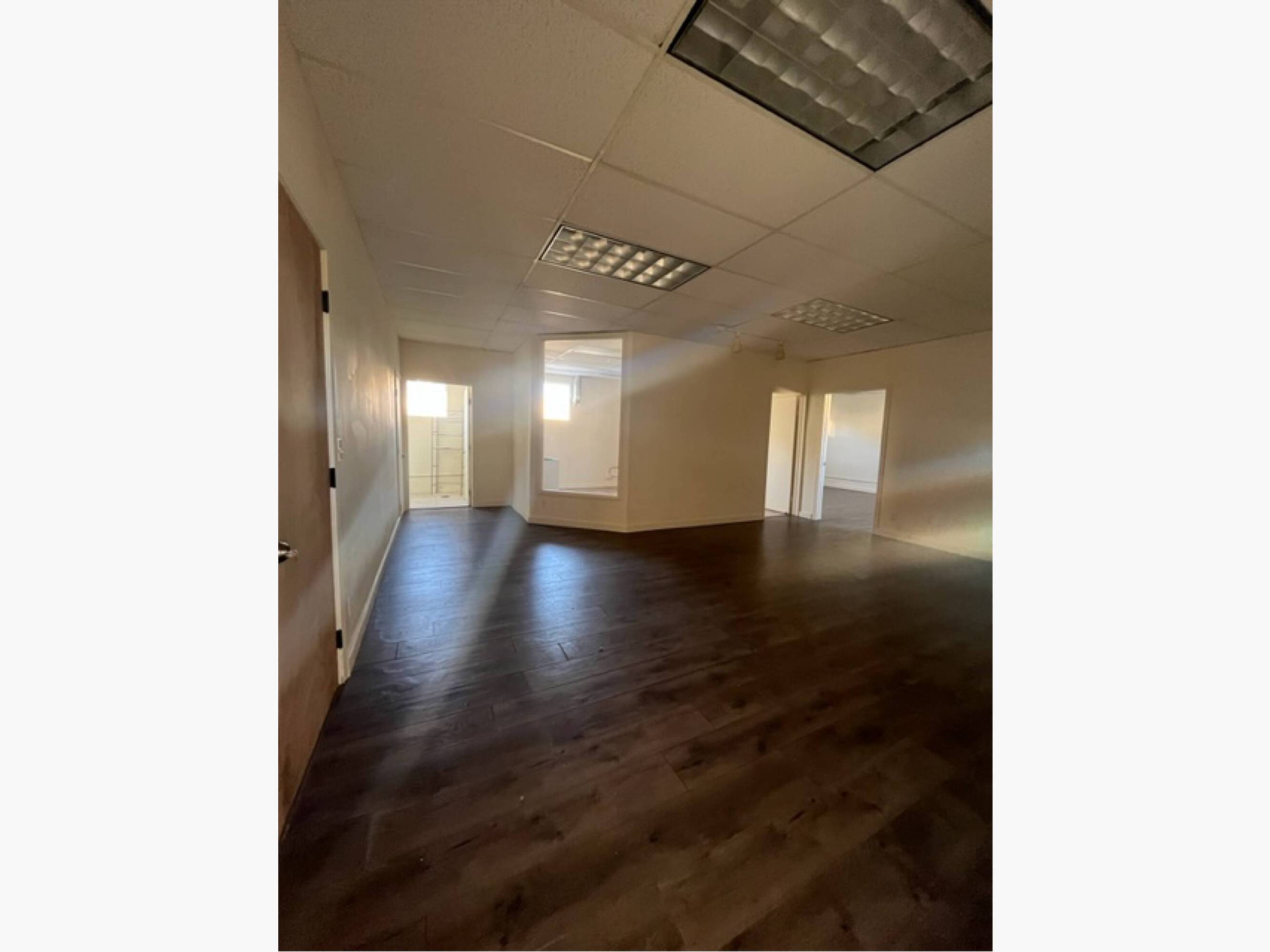 2130 N King St, Honolulu, HI 96819