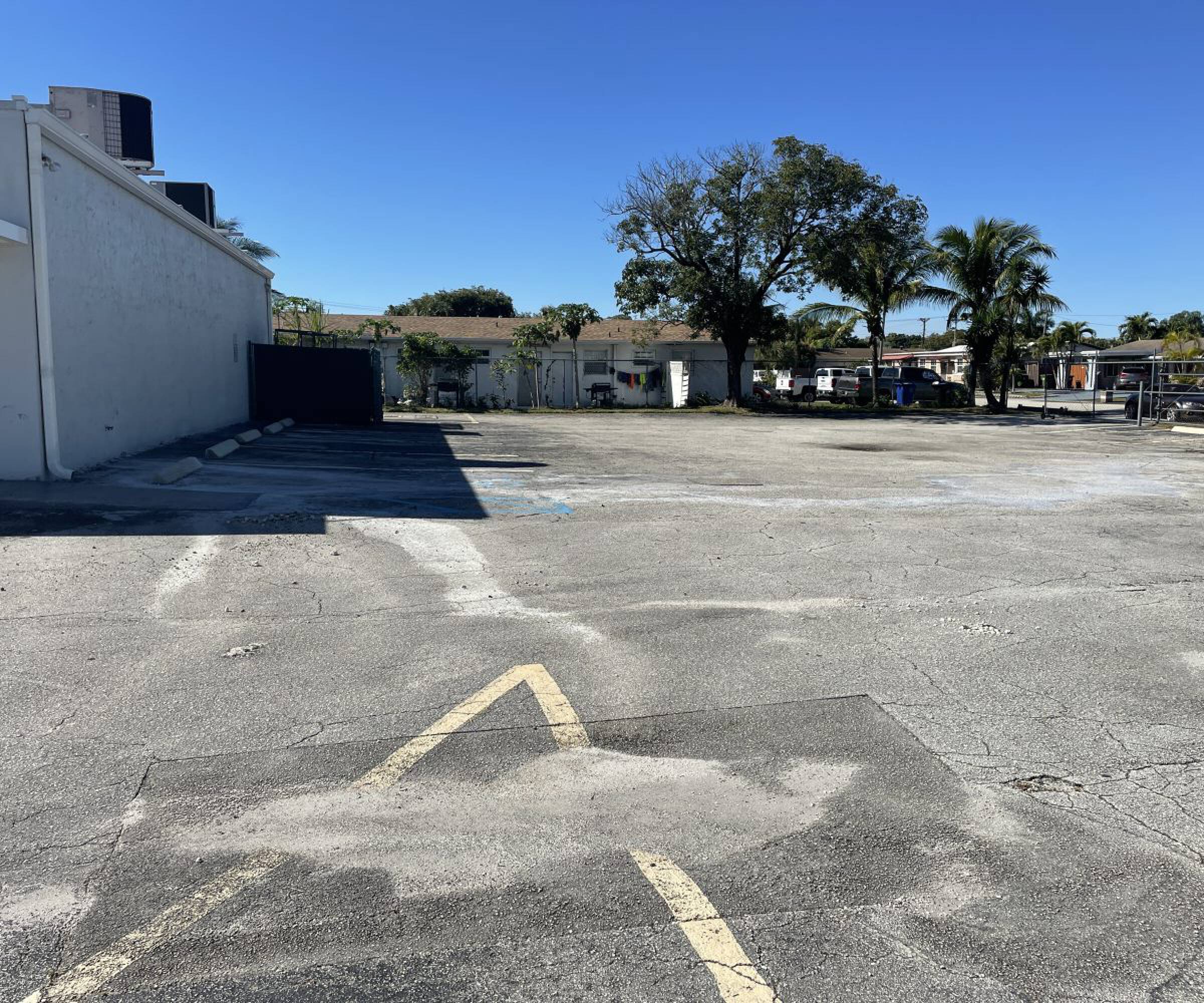 Oakland Park, Pompano Beach, FL 33069