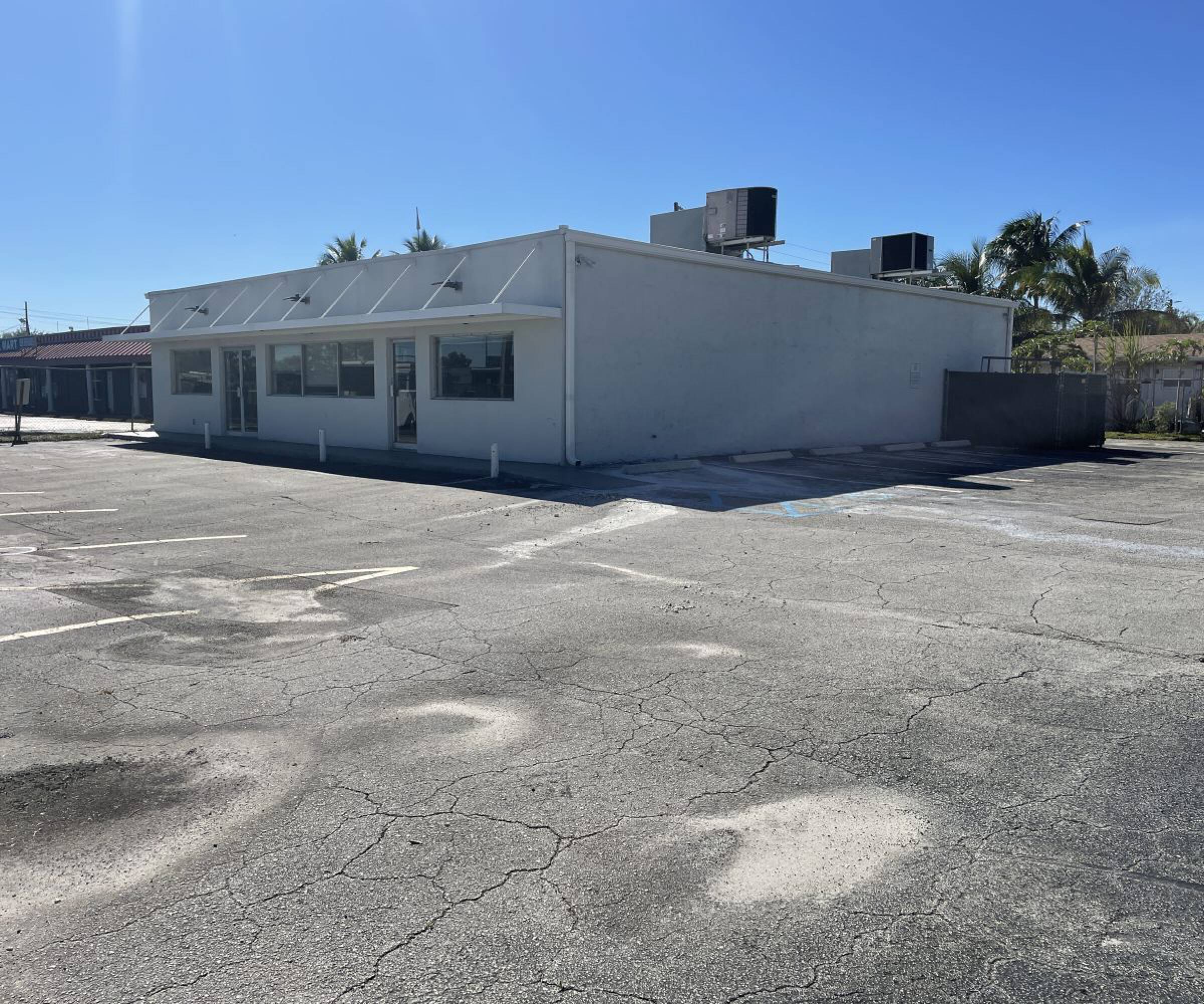 Oakland Park, Pompano Beach, FL 33069