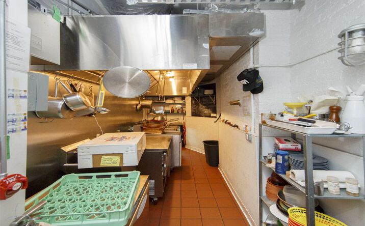 Pictures of Retail property located at 47 Clinton St, New York, NY 10002 for lease - image #1
