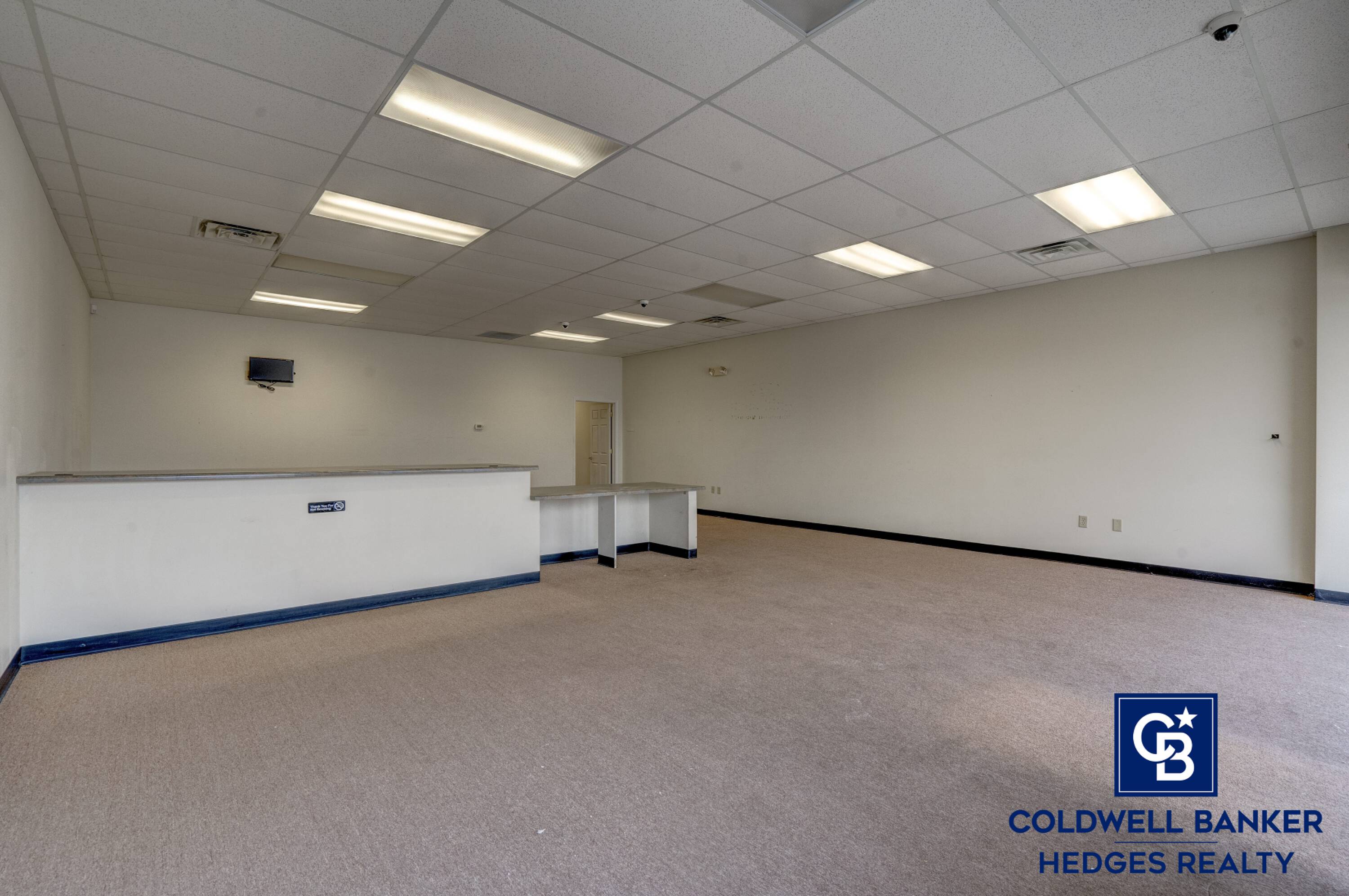 600 Blairs Ferry Rd NE, Cedar Rapids, IA 52402 | Crexi.com