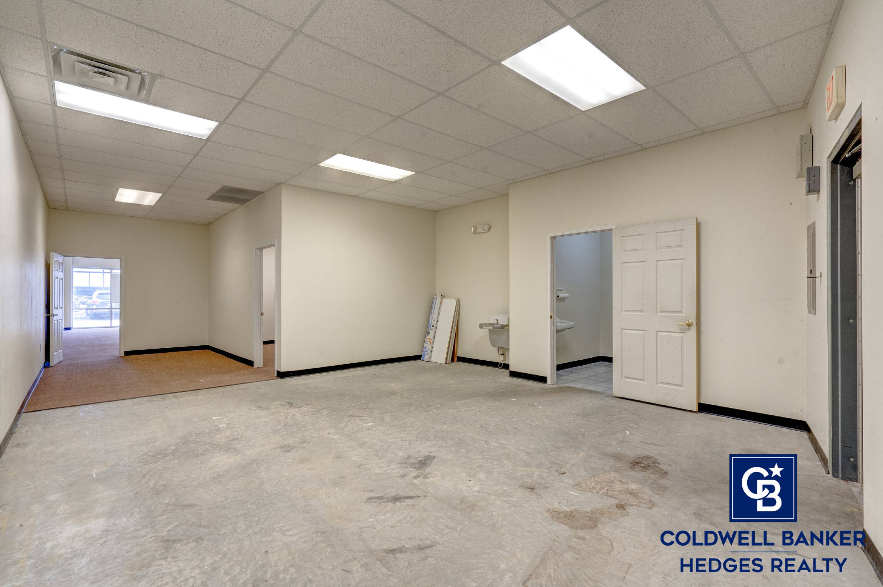 600 Blairs Ferry Rd NE, Cedar Rapids, IA 52402 | Crexi.com